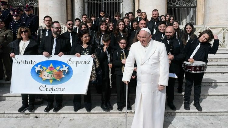 Best wishes and prayers pour in for Pope Francis - Catholic Media