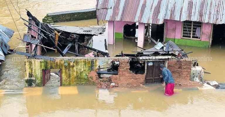 Cardinal Gracias appeals for solidarity, generosity for victims of Kerala floods