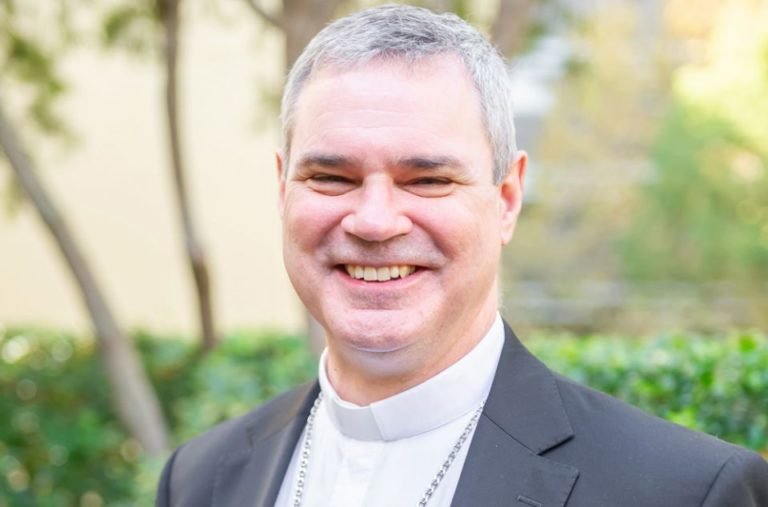 Australian synod archbishop: young people ‘keen to open their horizons’