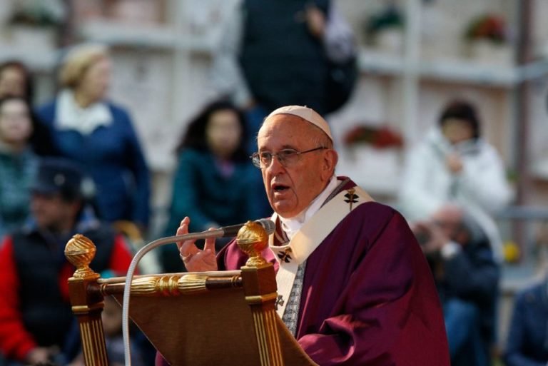 All Souls feast is time to remember, to hope, pope says