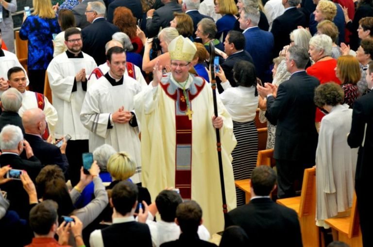 US bishops are not rushing to Francis-led agenda