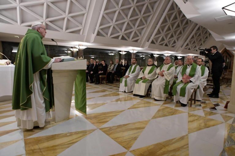 Pope at Mass: perseverance with memory and hope in moments of desolation