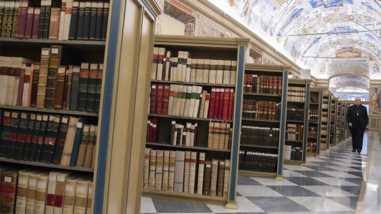 The Vatican Library and Archives: antidotes for amnesia