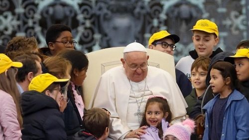 Pope announces Vatican summit in 2025 for rights of children