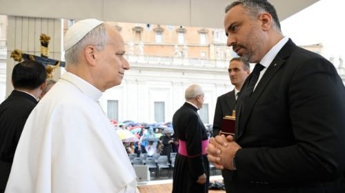 Bethlehem Mayor meets Pope and appeals for hope and solidarity