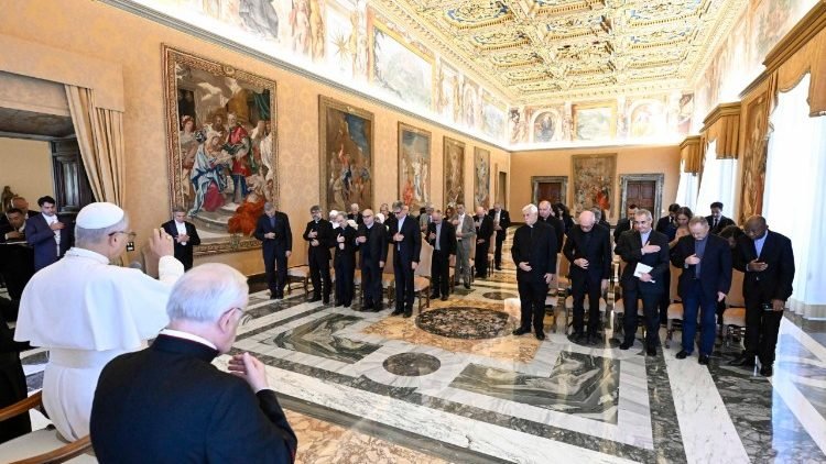 Pope Leo to La Civiltà Cattolica: Transmit that God is our hope